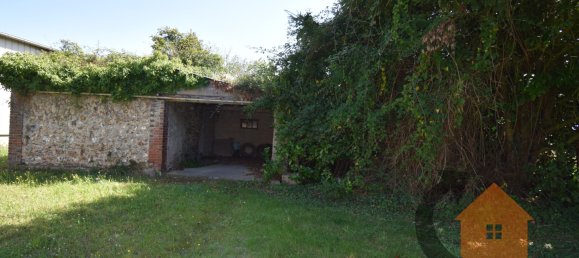 4 chambres Maison à Sandarville, France No. 253194 10