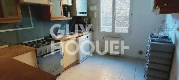 3 bedrooms House in Compiegne, France No. 43493 3