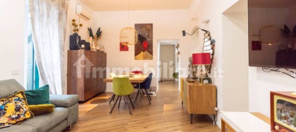 2 bedrooms Apartment in Naples, Italy No. 151091 5