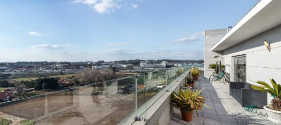 5 bedrooms Penthouse in Maia, Portugal No. 82054 14