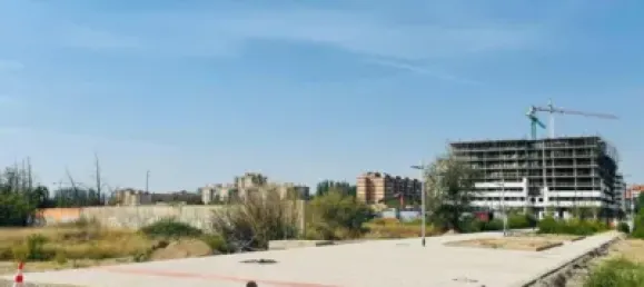 1318m² Land in Zaragoza, Spain No. 172479 32