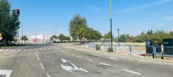 1318m² Land in Zaragoza, Spain No. 172479 13