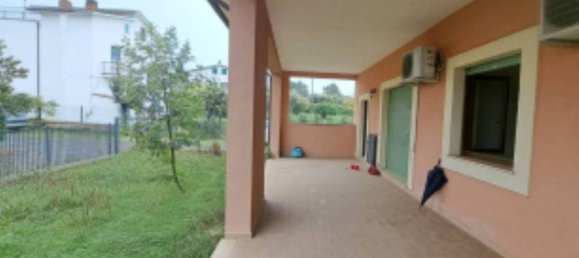 3 bedrooms Apartment in Forano, Italy No. 327104 4