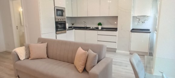 3 bedrooms Apartment in Lisbon, Portugal No. 158923 2