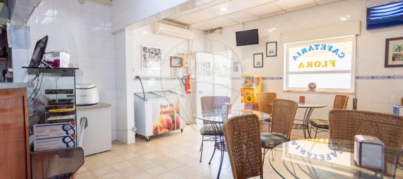 551m² Commercial property in Coruche, Portugal No. 62098 11