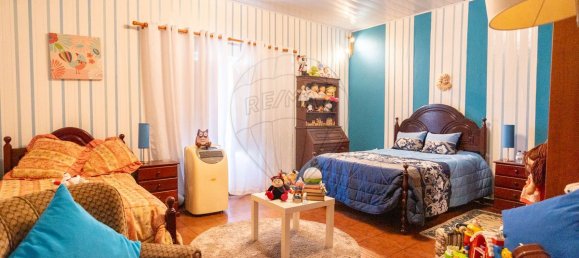 551m² Commercial property in Coruche, Portugal No. 62098 22