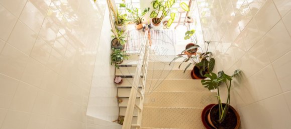 551m² Commercial property in Coruche, Portugal No. 62098 19