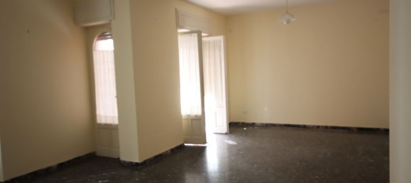 7-salle Appartement à Cagliari, Italy No. 50738 2
