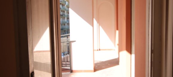 7-salle Appartement à Cagliari, Italy No. 50738 3