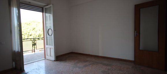 7-salle Appartement à Cagliari, Italy No. 50738 24