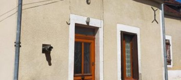 3 Schlafzimmer Haus in Leugny, France, Nr. 363983 2