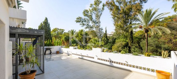 3 bedrooms Apartment in Marbella, Spain No. 122404 25