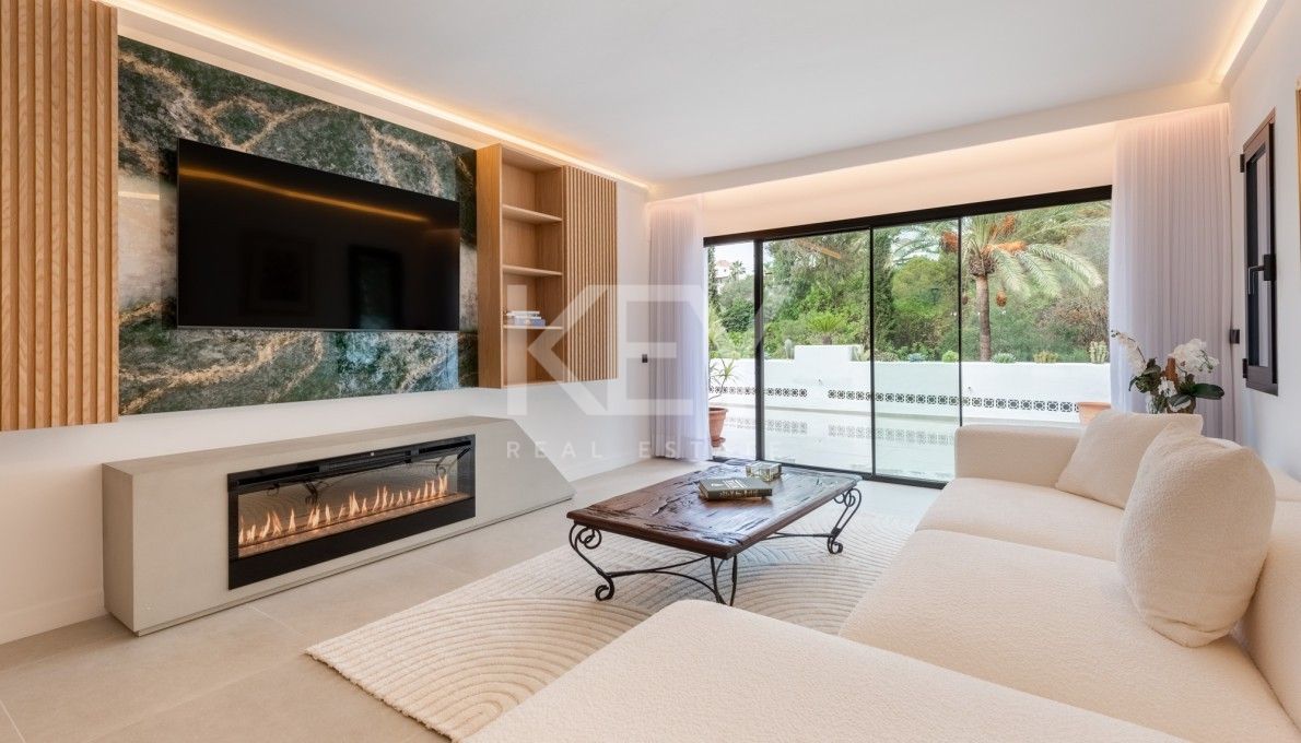 3 bedrooms Apartment in Marbella, Spain No. 122404