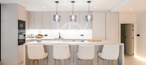 3 bedrooms Apartment in Marbella, Spain No. 122404 8