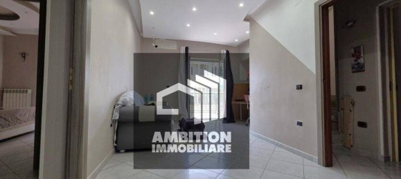 5 chambres Duplex à Mugnano di Napoli, Italy No. 340033 14