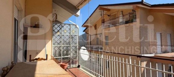 3 bedrooms Apartment in Montelanico, Italy No. 33520 12