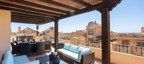 4 bedrooms Penthouse in Marbella, Spain No. 186058 16