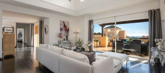 4 bedrooms Penthouse in Marbella, Spain No. 186058 31