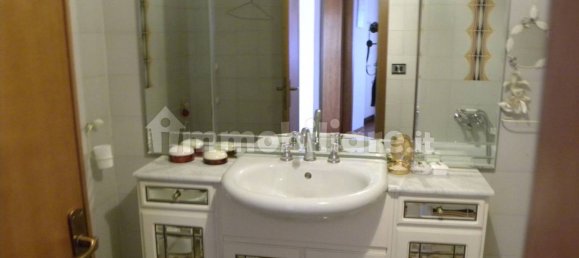 3 bedrooms Apartment in Perugia, Italy No. 105689 10