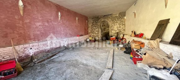 1-Zimmer Gewerbliche Immobilie in Castel Gandolfo, Italy, Nr. 13416 4