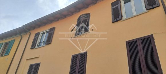 2 bedrooms Apartment in Massa, Italy No. 355292 10