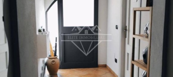 2 bedrooms Apartment in Massa, Italy No. 355292 12