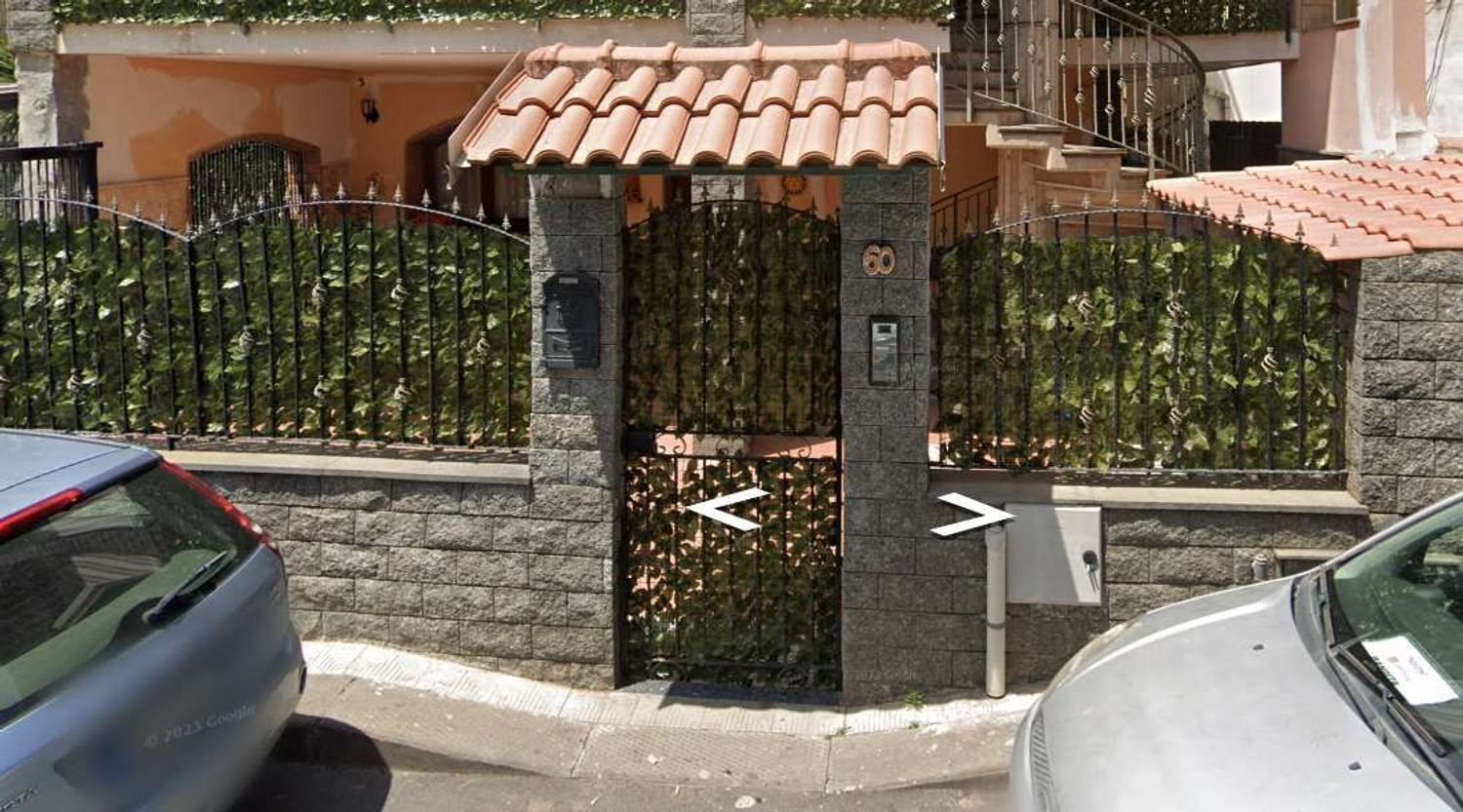 5-salle Appartement à Catania, Italy No. 46984