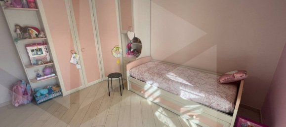 Квартира с 3 комнатами в Бари, Италия № 25423 12