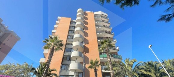 Квартира с 3 комнатами в Бари, Италия № 25423 35