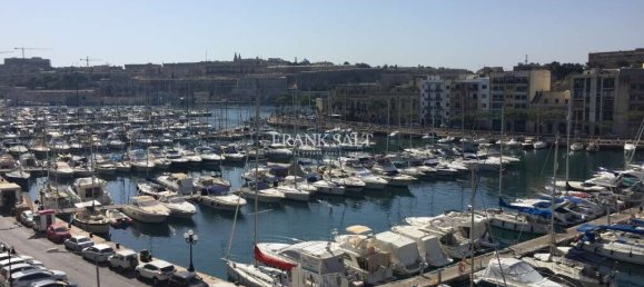 Квартира с 3 спальнями в Та-Шбиш, Мальта № 8972 3