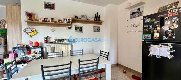 3 Schlafzimmer Doppelhaus in San Martino in Rio, Italy, Nr. 61252 6