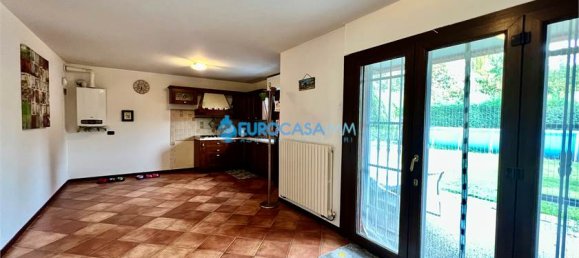 3 Schlafzimmer Doppelhaus in San Martino in Rio, Italy, Nr. 61252 13