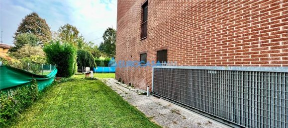 3 Schlafzimmer Doppelhaus in San Martino in Rio, Italy, Nr. 61252 38