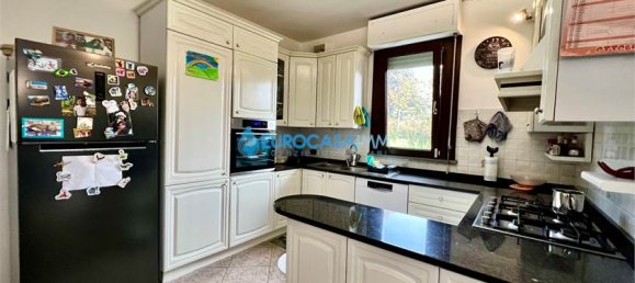 3 Schlafzimmer Doppelhaus in San Martino in Rio, Italy, Nr. 61252 3