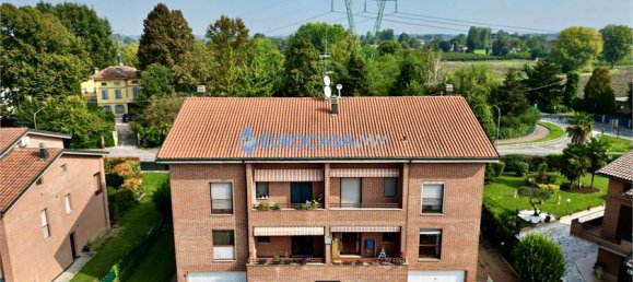 3 Schlafzimmer Doppelhaus in San Martino in Rio, Italy, Nr. 61252 40