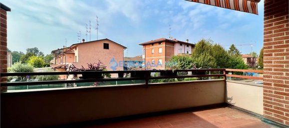 3 Schlafzimmer Doppelhaus in San Martino in Rio, Italy, Nr. 61252 30