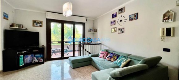 3 Schlafzimmer Doppelhaus in San Martino in Rio, Italy, Nr. 61252 9