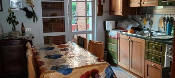 5 bedrooms Villa in Massa, Italy No. 336519 10