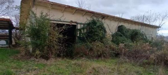 Дом с 5 комнатами в Урбино, Италия № 101518 25