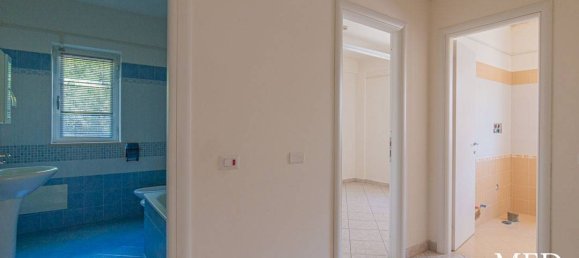 5-Zimmer Büro in Viterbo, Italy, Nr. 84919 22