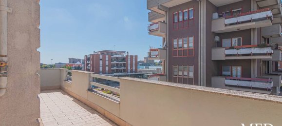 5-Zimmer Büro in Viterbo, Italy, Nr. 84919 11