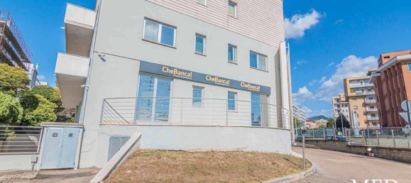 5-Zimmer Büro in Viterbo, Italy, Nr. 84919 40