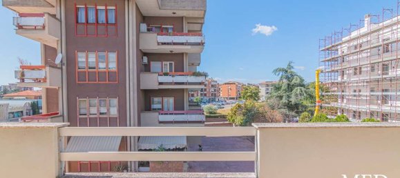 5-Zimmer Büro in Viterbo, Italy, Nr. 84919 10