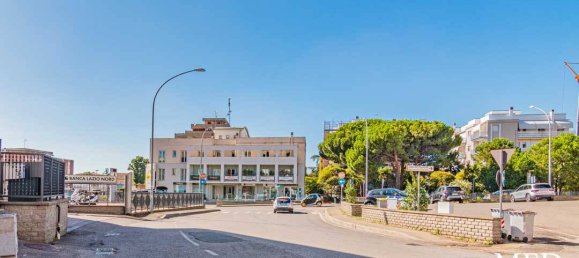 5-Zimmer Büro in Viterbo, Italy, Nr. 84919 41