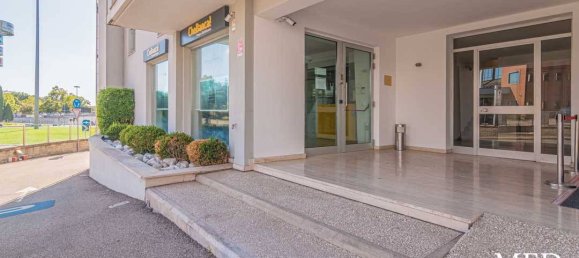 5-Zimmer Büro in Viterbo, Italy, Nr. 84919 37