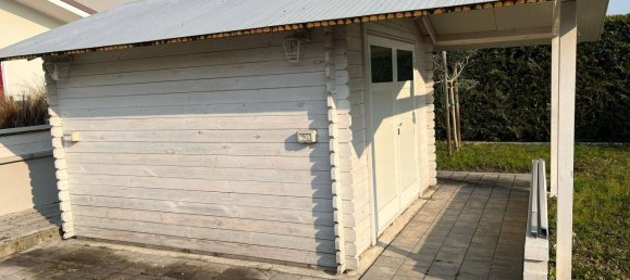 4 bedrooms House in Albignasego, Italy No. 268354 6