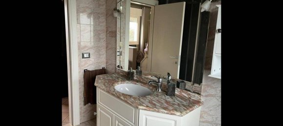 4 bedrooms House in Albignasego, Italy No. 268354 39