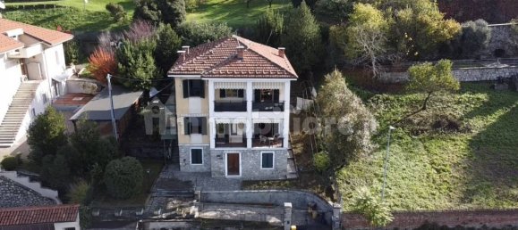 5 bedrooms Villa in Mondovì, Italy No. 165063 2
