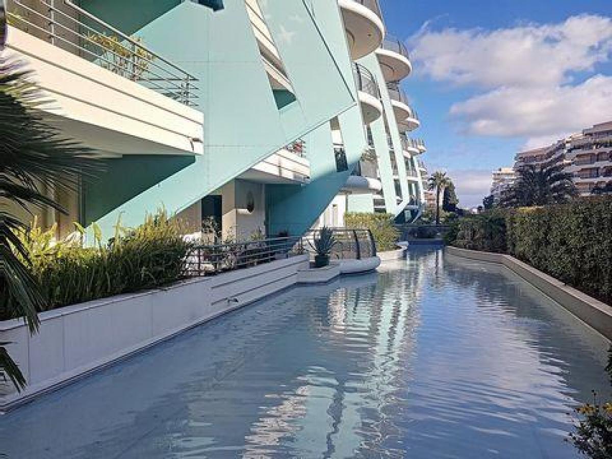 Studio in the Condo in Frejus, France No. 8689