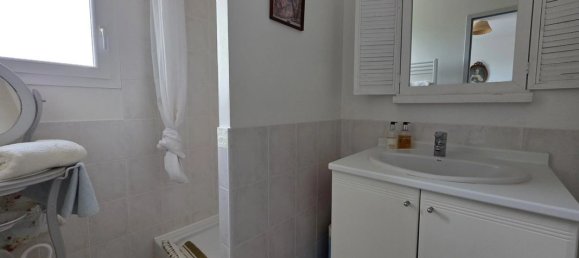 3 bedrooms Villa in Eymet, France No. 335745 12